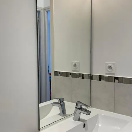 Holiday home Petite Maison Et Port De Plaisance A Pied Dives-sur-Mer